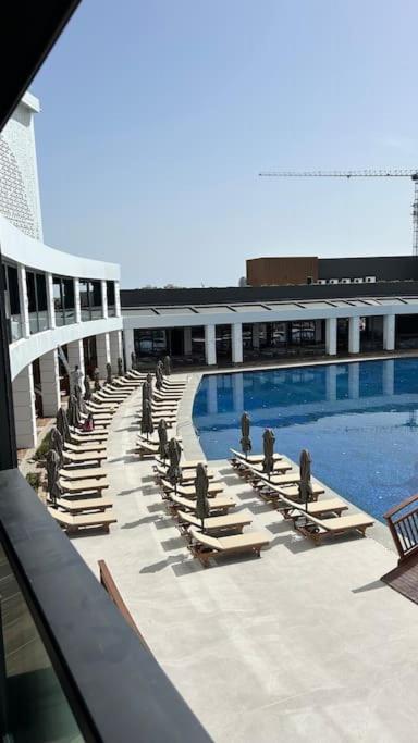 Grand Sapphire Resort Long Beach Trikomo Екстериор снимка