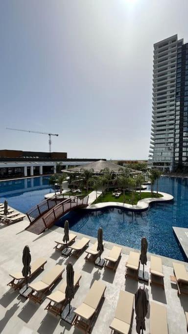 Grand Sapphire Resort Long Beach Trikomo Екстериор снимка