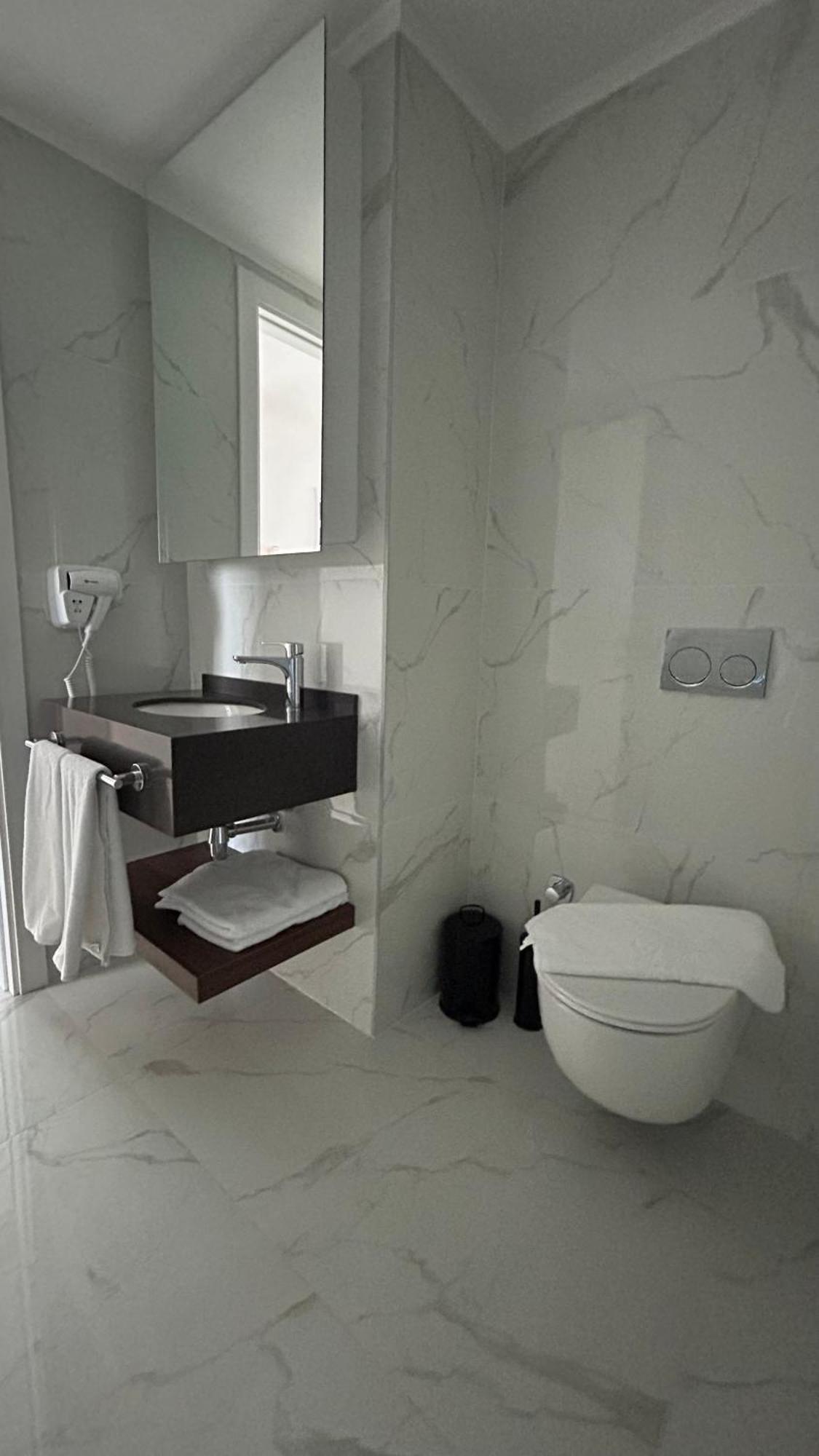 Grand Sapphire Resort Long Beach Trikomo Екстериор снимка